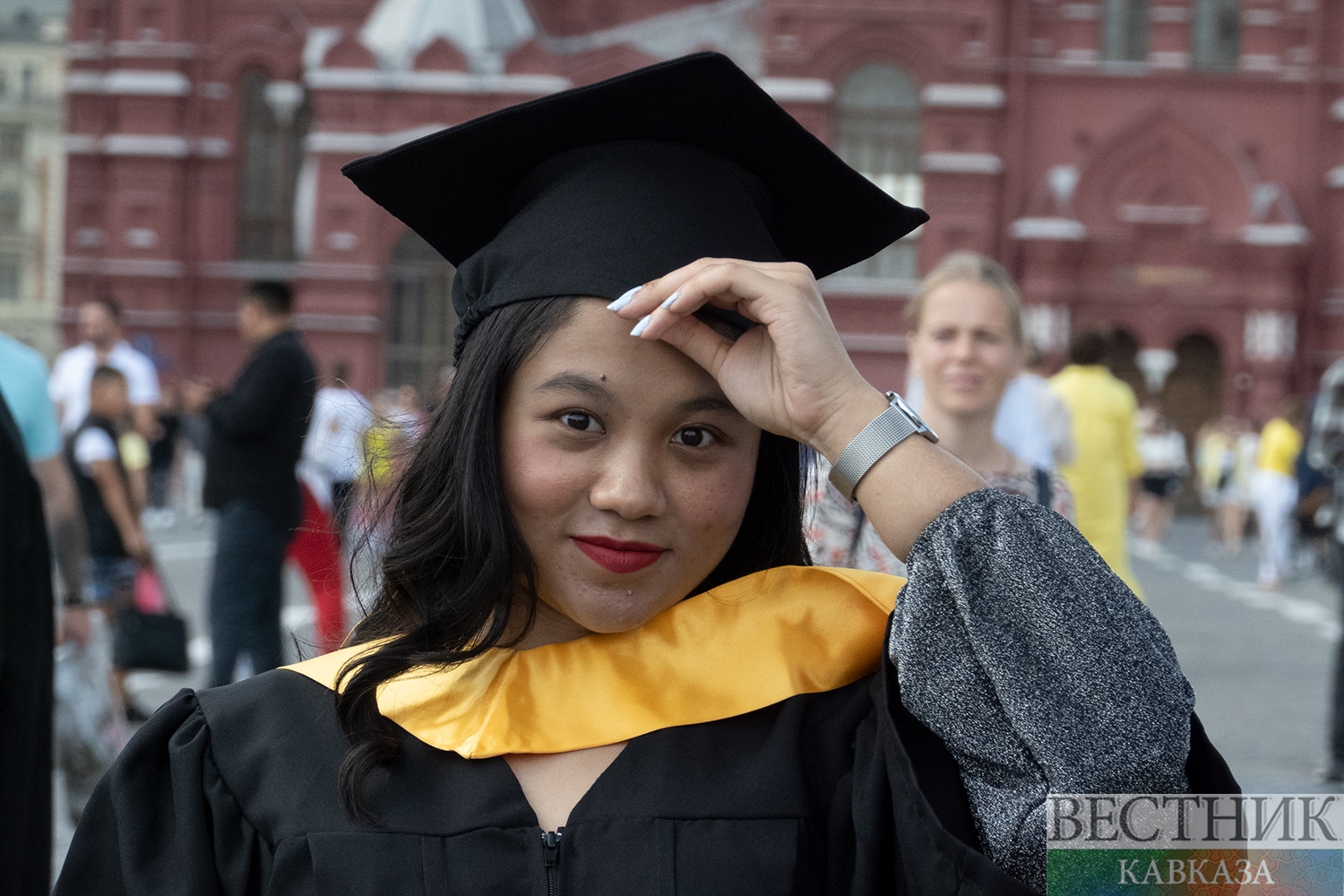 Иностранные выпускники на Красной площади